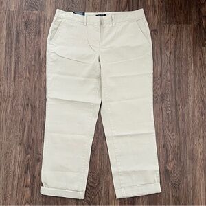 Tommy Hilfiger Mid-Rise Khaki Pants 10